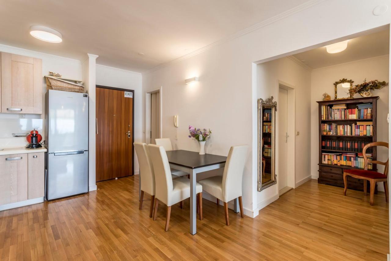 Velebis Superior Apartment - Luxurious One-Room Apartment With Jacuzzi - Prestigious Location By The Sea In The New City Center Of Znjan - Panoramic View Of The Sea And Islands - Free Garage Parking - Buralux Properties Split Buitenkant foto